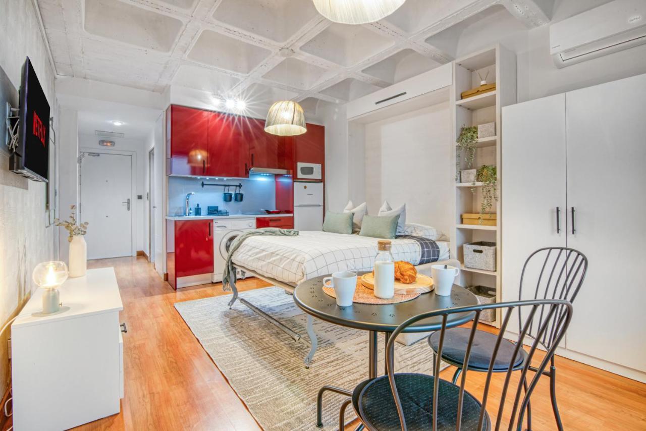 Cozy Penthouse, 20 Min To Downtown, Alcala Norte Madrid Extérieur photo
